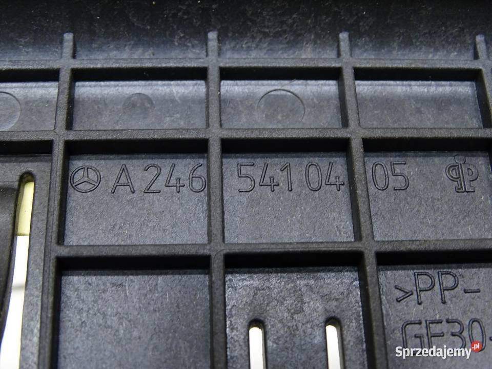 OBUDOWA AKUMULATORA A2465410405 MERCEDES W176 A Akumulatory