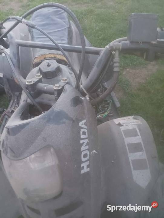 Dwa quady na cześci do przejrzenia 9999km