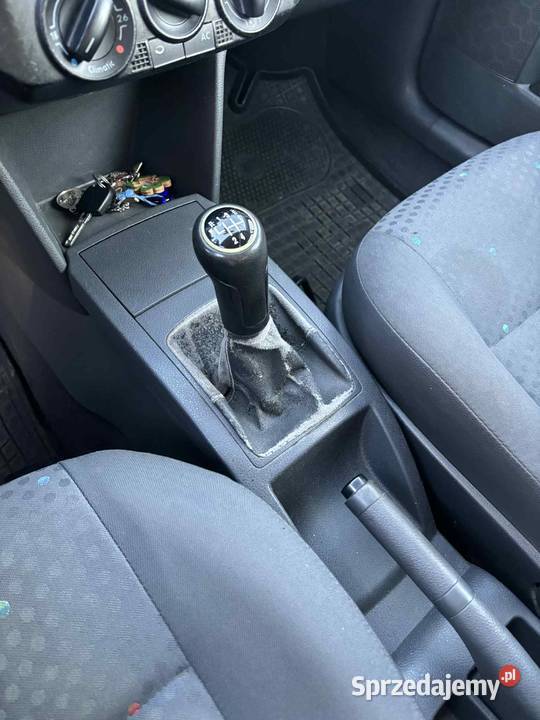 Sprzedam Volkswagen polo Gołuchów