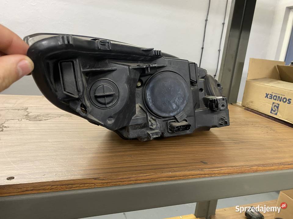 Sprzedam Lewą lampę do Renault megane Gliwice