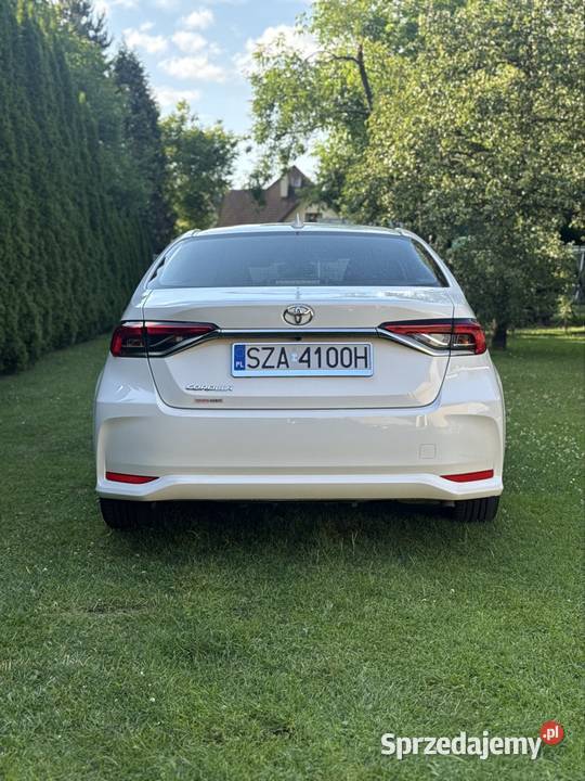 TOYOTA COROLLA16 BENZYNA LPG ALUFELGI RADAR kamera cofania Corolla Zawiercie