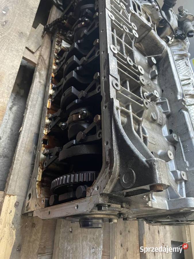 Silnik BMW M54B22 w calosci na czrsci rewizji Wysoka Kamieńska