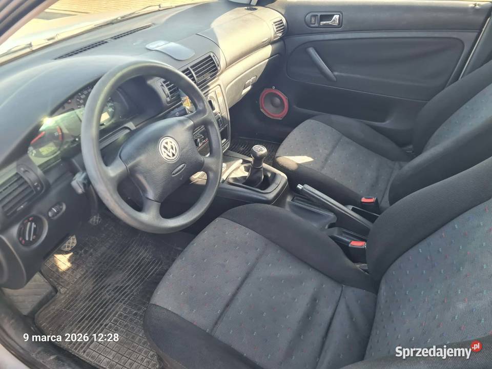 VW PASSAT ładny stan 16 benzyna 1600cm3 podlaskie Grajewo