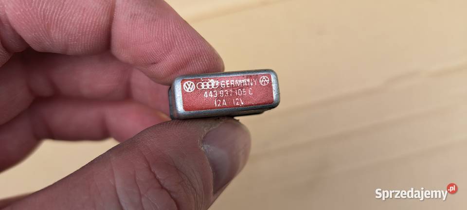 Bezpiecznik termiczny 443937105C Audi Volkswagen Luzino