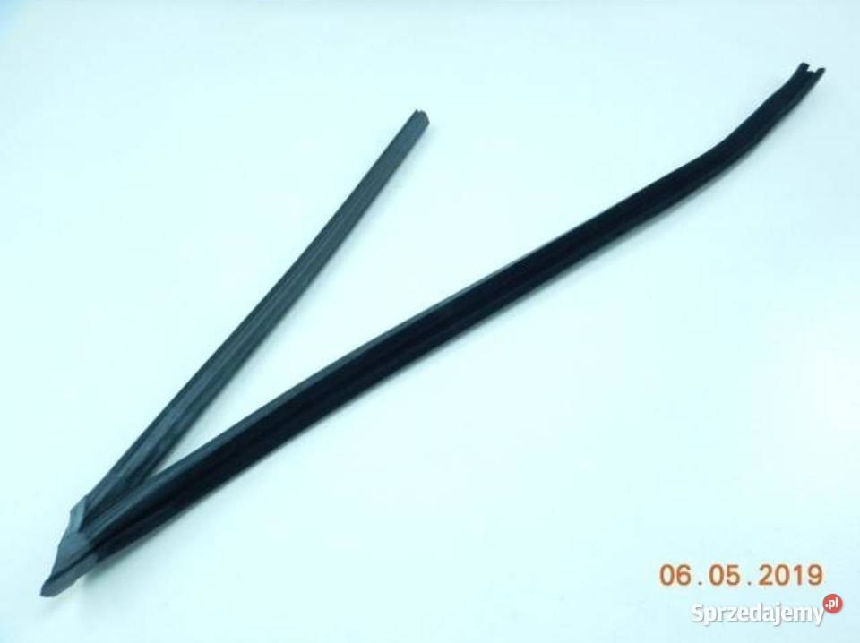 USZCZELKA SZYBY DRZWI PRAWY TYŁ FORD FIESTA 02