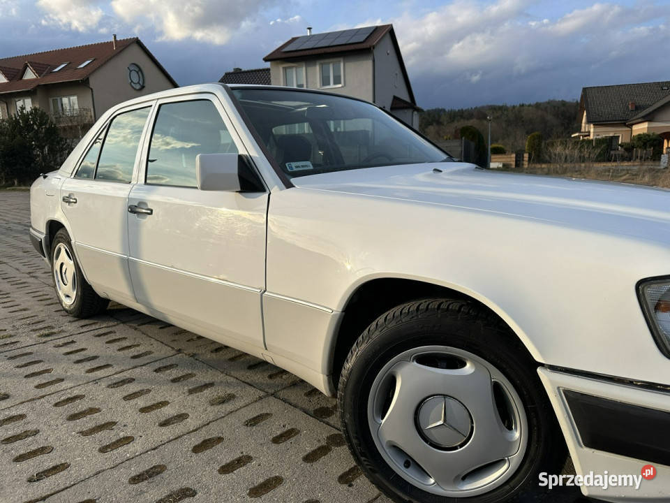 Mercedes W124 20d stan niespotykany szyberdach elektryczne lusterka Wejherowo