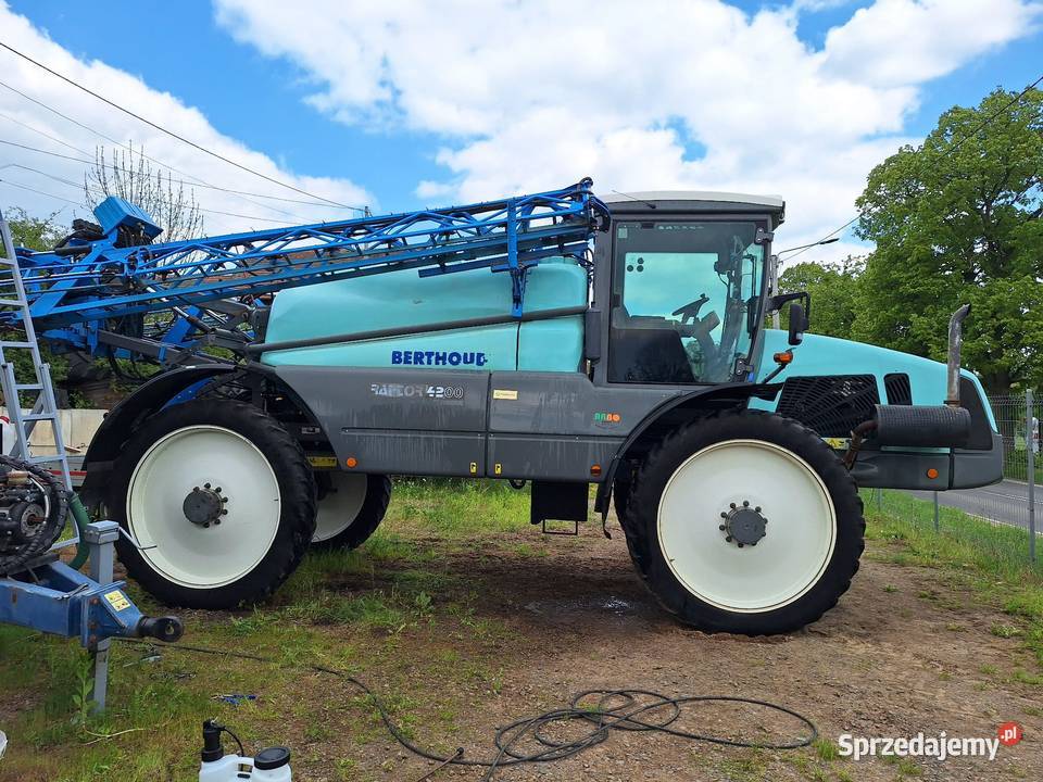 Opryskiwacz berthoud Raptor 4200 Radków sprzedam