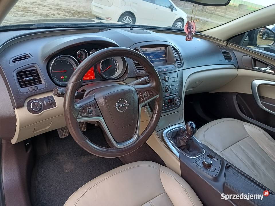 Opel Insignia Sports Turner 20 CDTI łódzkie Podkonice Miejskie
