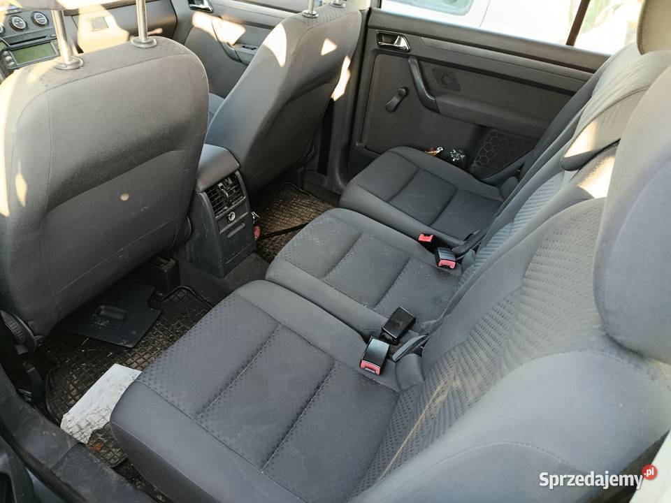 Volkswagen Touran 19 TDI 2005 r dawca części Szklarka Myślniewska