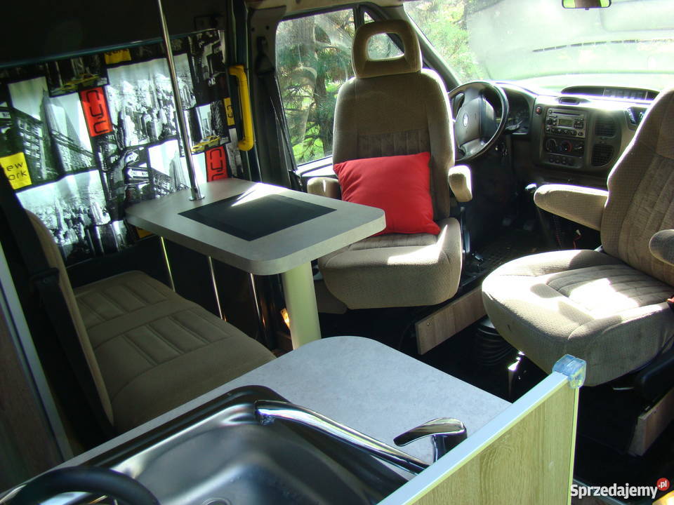 FORD TRANSIT KAMPER CAMPER 125 T300 PUŁAWY Rok produkcji 2003 lubelskie Puławy