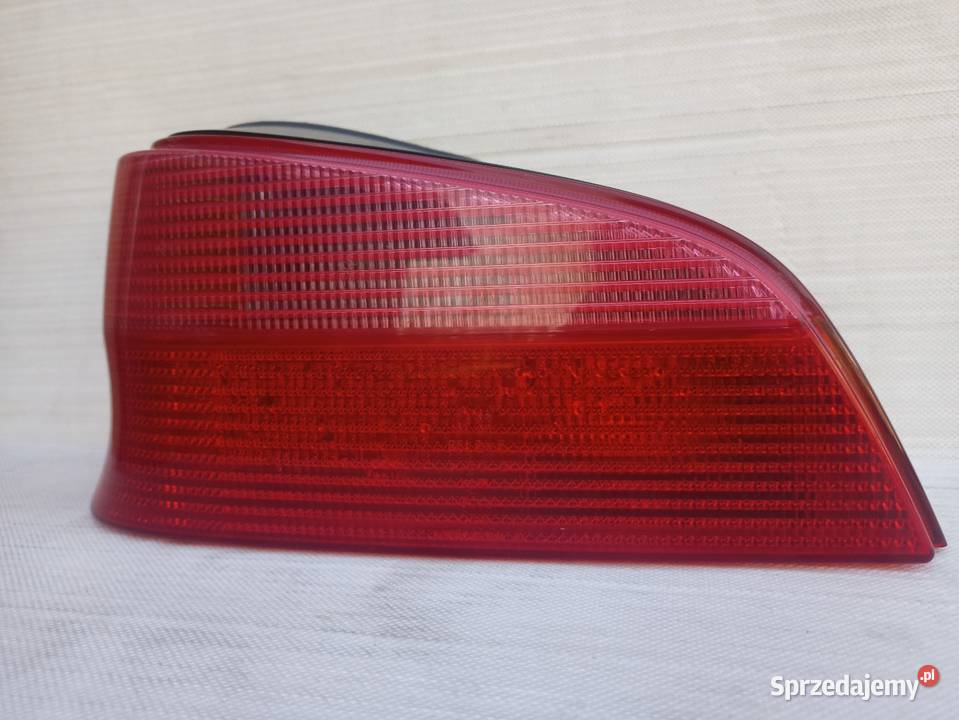 Peugeot 106 LIFT FL lampa tył tylna lewa wkład Lampy tylne łódzkie Sieradz sprzedam
