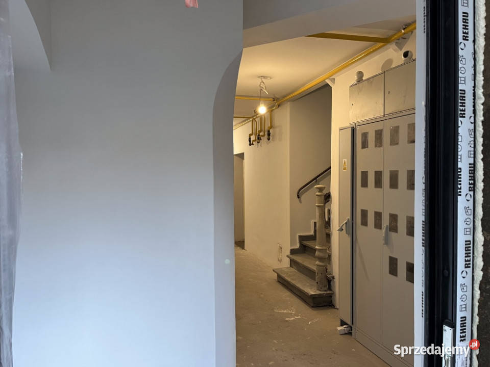 Okazja Przestronna kawalerka do własnej internet Leszno