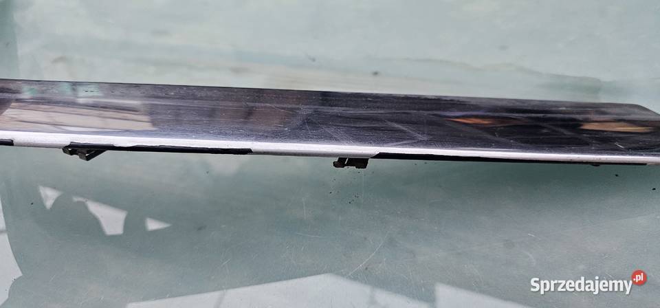 Listwa chrom zderzaka prawy przód mercedes w210