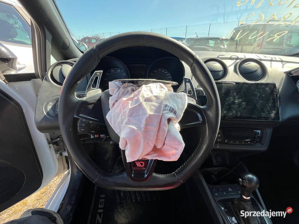 SEAT Ibiza IV 14 TSi 180 Cupra FC748 180KM