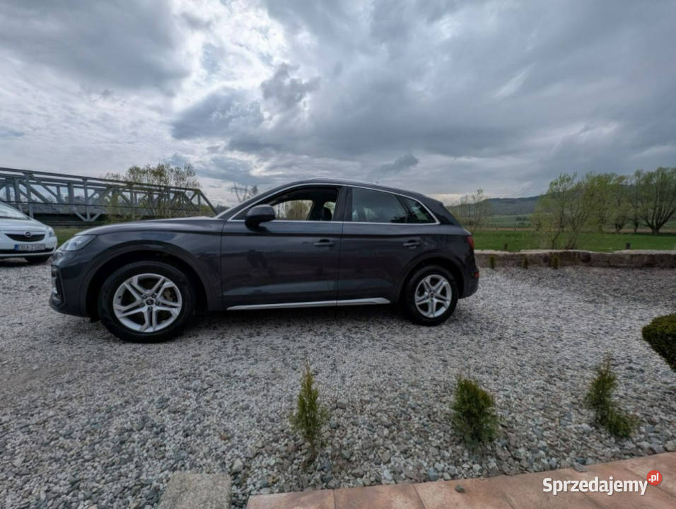 Audi Q5 20 150 Zarejestrowany Roczna Gwarancja światła LED Kamienna Góra sprzedam