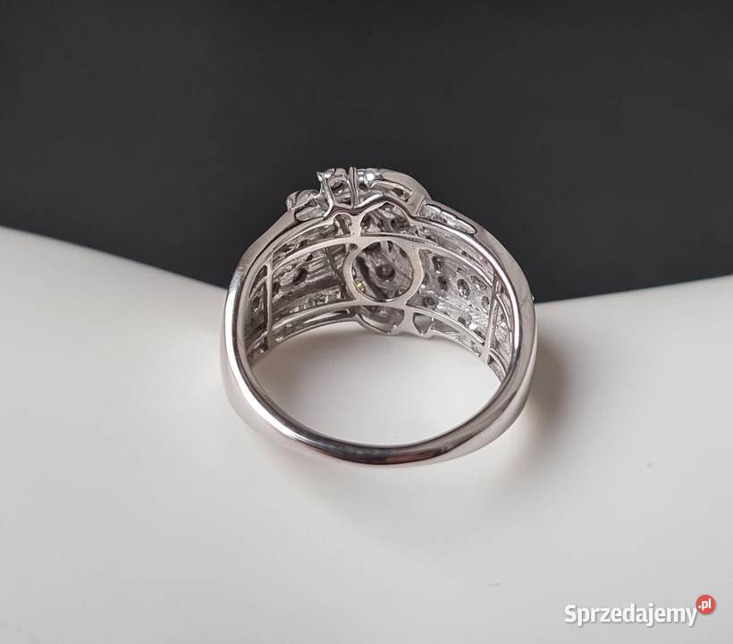 Pierścionek srebro rodowane 925 diamenty Otwock
