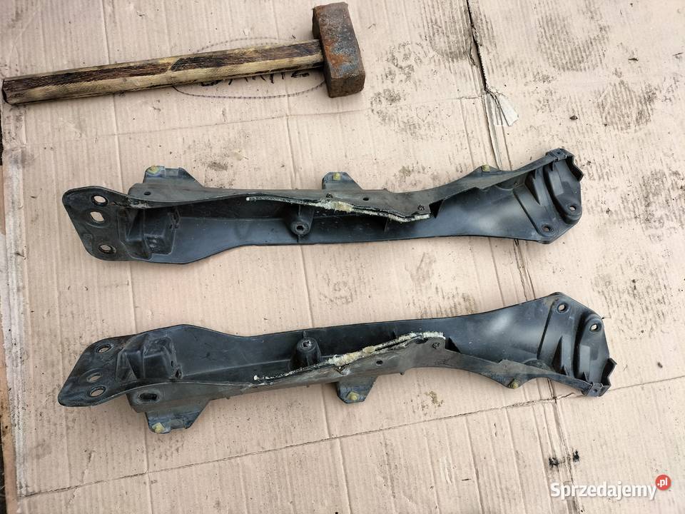 RENAULT CLIO 3 III WSPORNIK UCHWYT MOCOWANIE Kamień-Kolonia