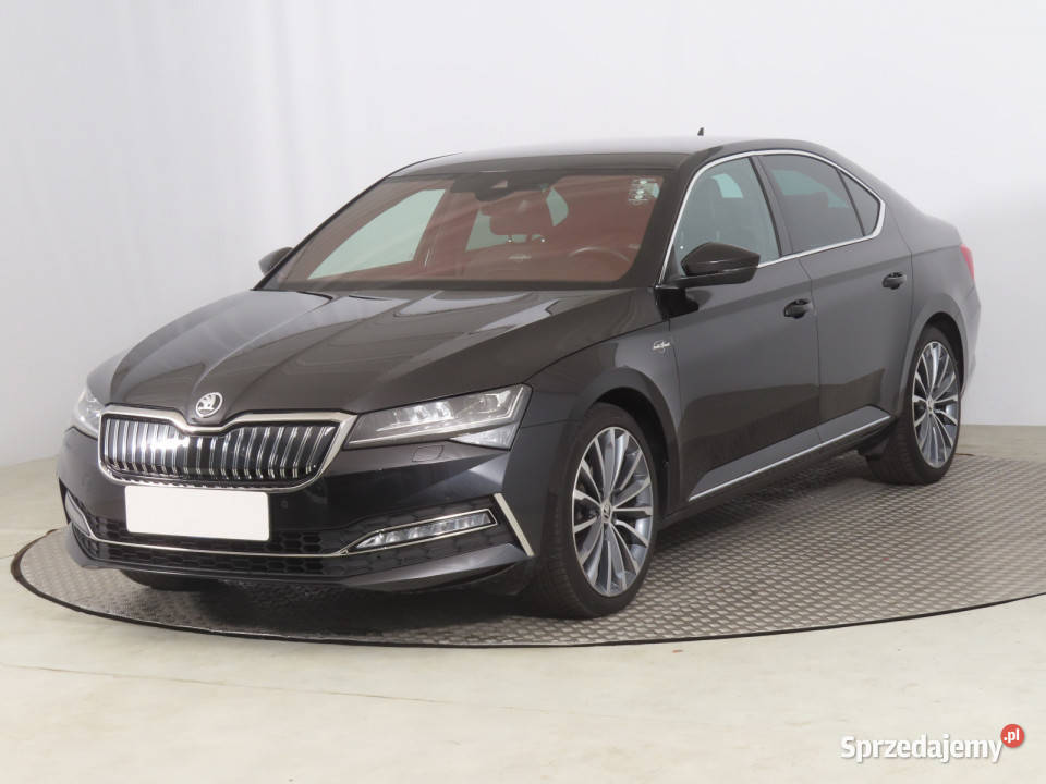 Skoda Superb iV 14 TSI PHEV wielofunkcyjna kierownica Piaseczno