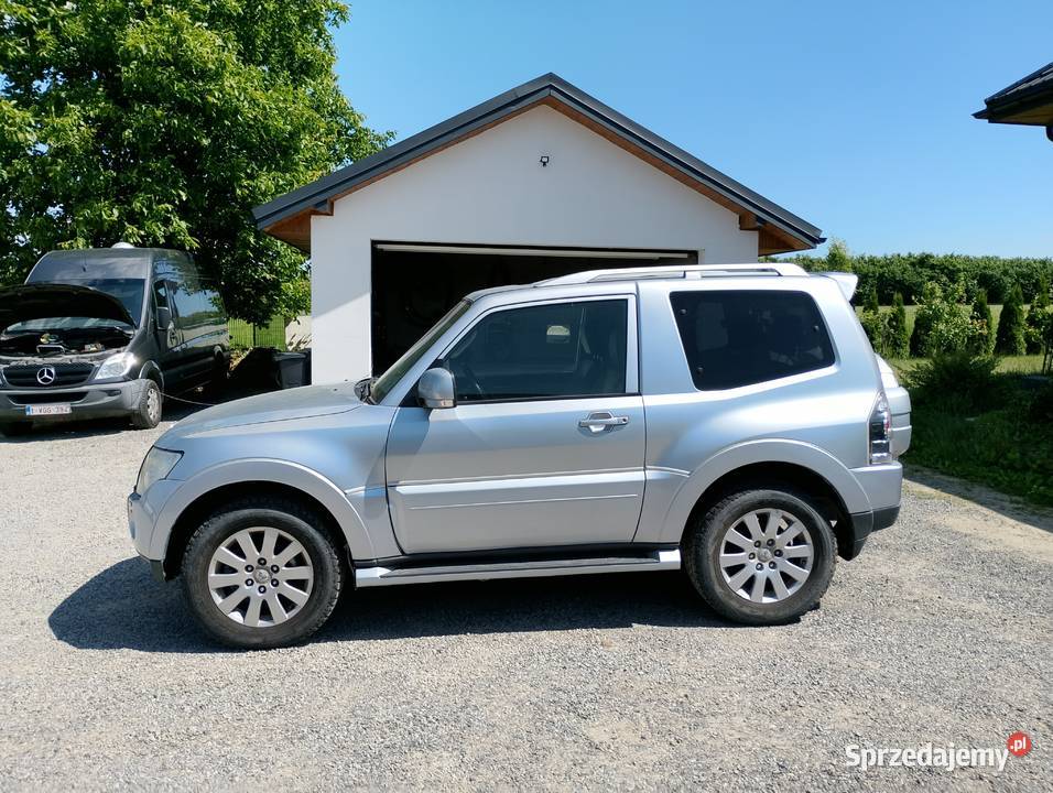 Mitsubishi Pajero 32 Diesel 170 szyberdach Zamość