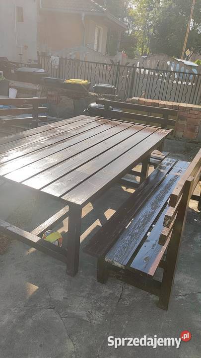 Meble ogrodowe drewniane