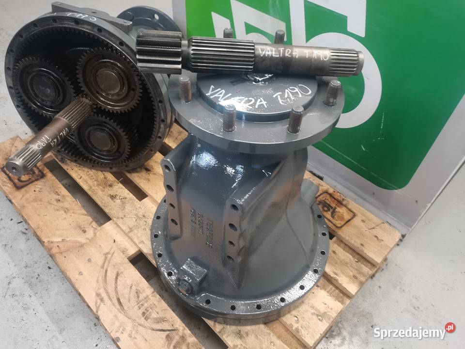 Układ planetarny Valtra T 213 TB0783B tył Pozostałe wielkopolskie Wilkowo