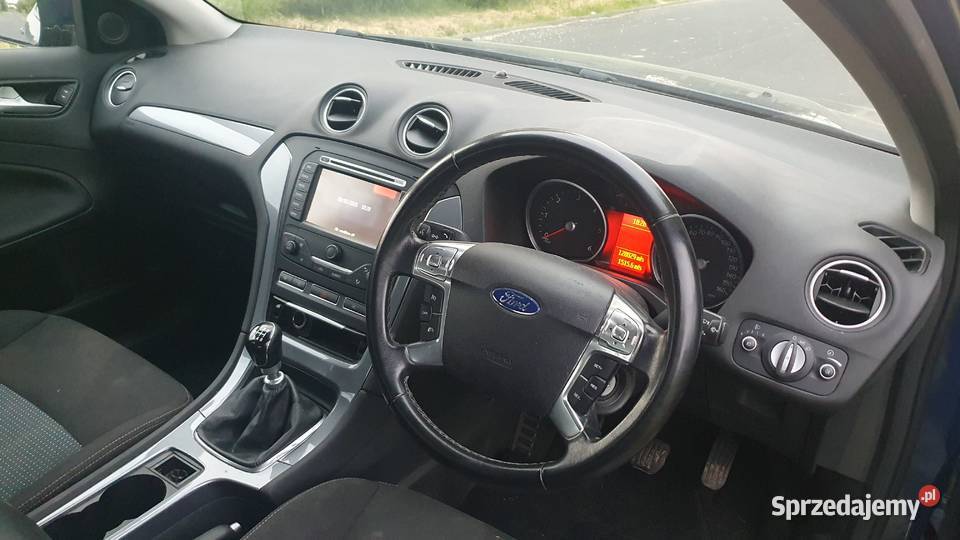 ford mondeo 20 tdci 2011 ANGLIK nieuszkodzony