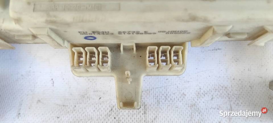 20032009 Mazda 3 I BSI skrzynka bezpieczników Włoszczowa