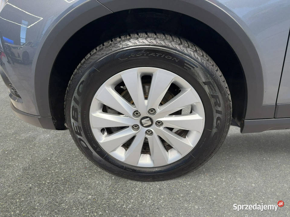 Seat Arona Style 10TSI 95 M5 2018 r salon Myślenice