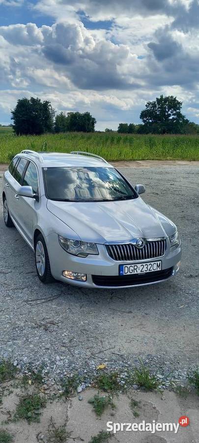 Ładny superb 20 tdi xenon keyless