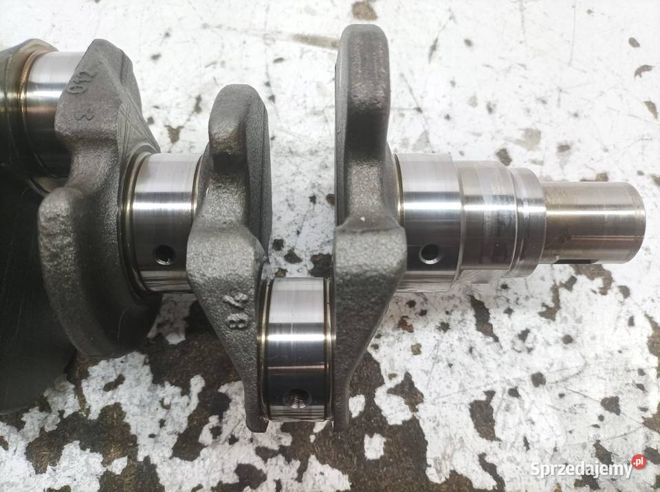 WAŁ KORBOWY 16 E HDI Peugeot 308 II 2014