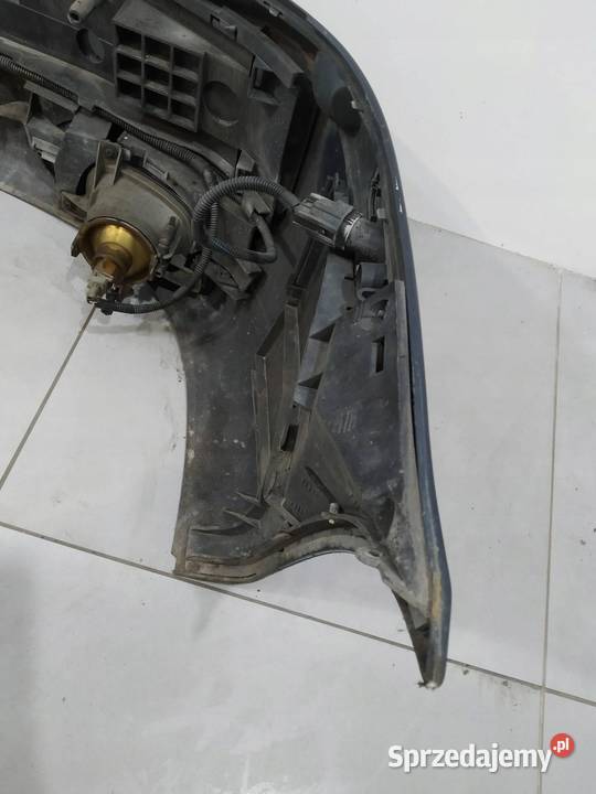 ZDERZAK PRZÓD GRANATOWY Volvo S80 I 19982006 Zderzaki