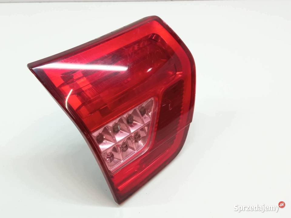 LAMPA TYŁ LEWA W KLAPĘ KOMBI X7 9671811480
