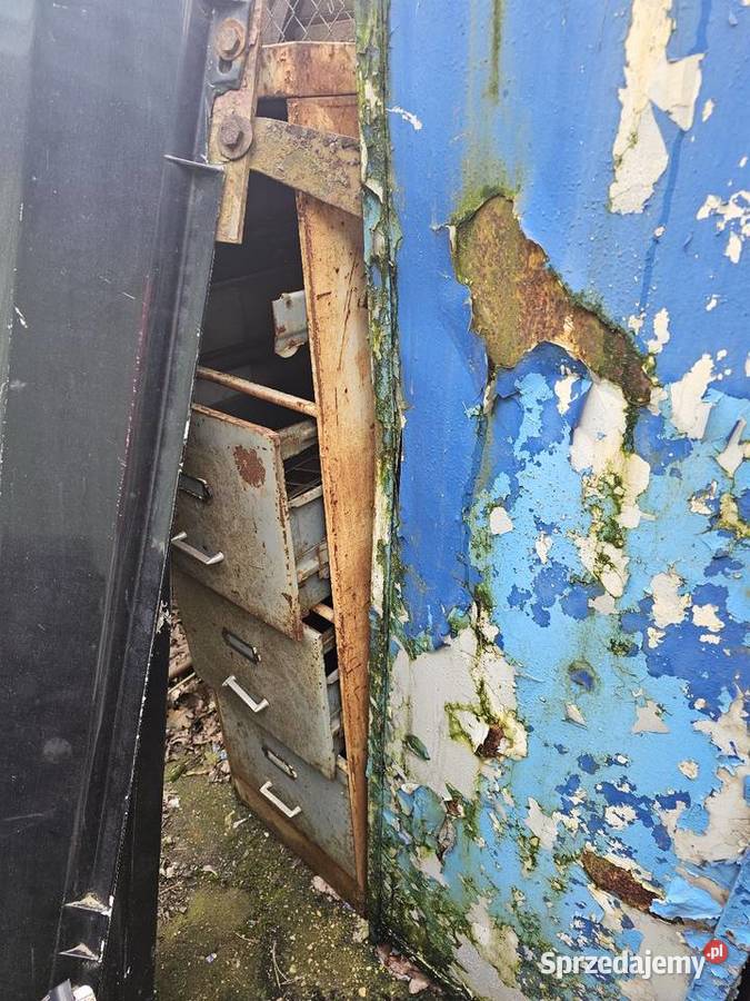 Szafki industrial do odnowienia Łagów