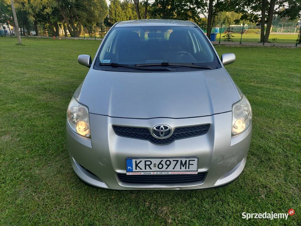 Toyota Auris 16 valvematic benz LPG 132 z Końskie