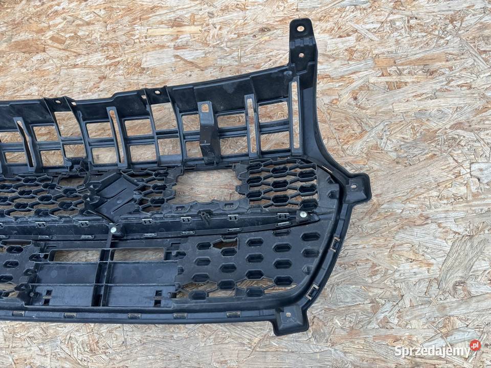 Grill atrapa chłodnicy Suzuki Swift mk8 19 wielkopolskie Międzychód