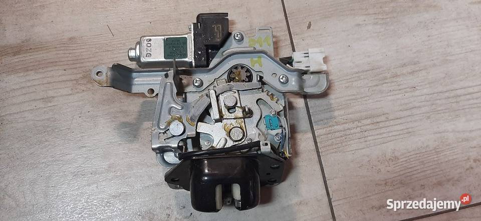 zamek klapy bagażnika Infiniti FX QX 30D Włoszczowa