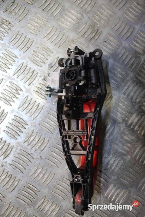 KLAMKA DRZWI PRAWY PRZÓD Z547 OPEL CORSA D sprzedam