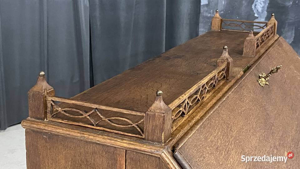 Sekretarzyk dębowy neorenesansowy koniec XIX w Budno sprzedam