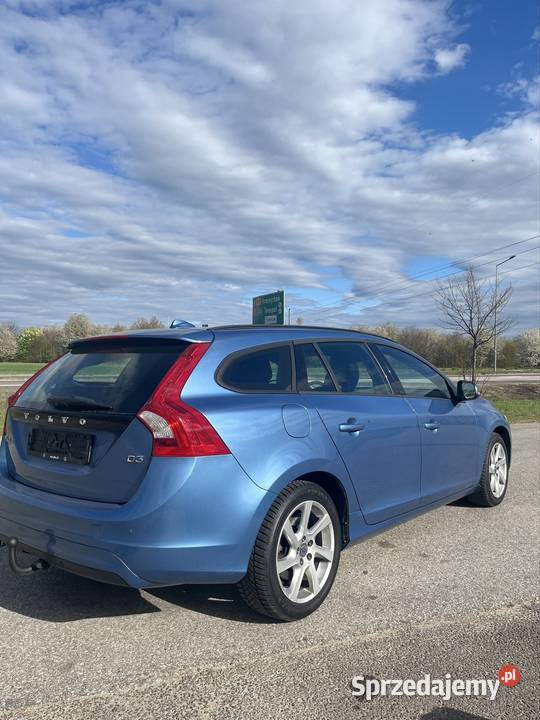 Sprzedam Volvo v 60 w stanie idealnym
