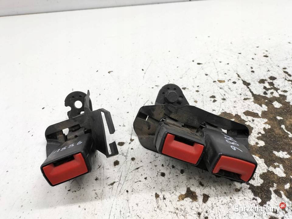 ZAPINKA PASA BEZPIECZEŃSTWA TYŁ KANAPY KOMPLET Pasy bezpieczeństwa świętokrzyskie sprzedam