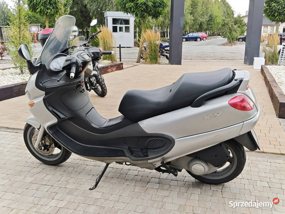 Piaggio X9 Skuter Piaggio do 125m zarejestrowany benzyna