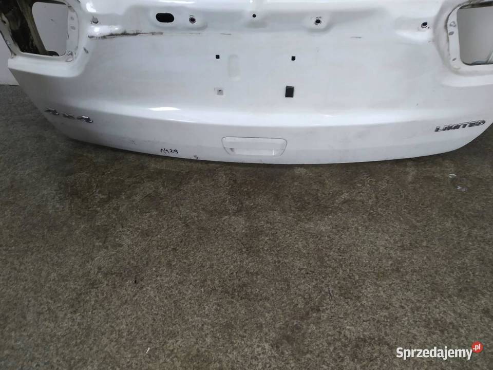 KLAPA TYŁ BIAŁA WK2 Jeep Grand Cherokee IV 2010 Klapy bagażnika