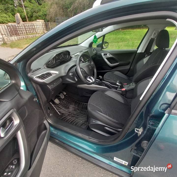 Peugeot 2008 12 benzyna 2 lata w kraju manualna Rawicz