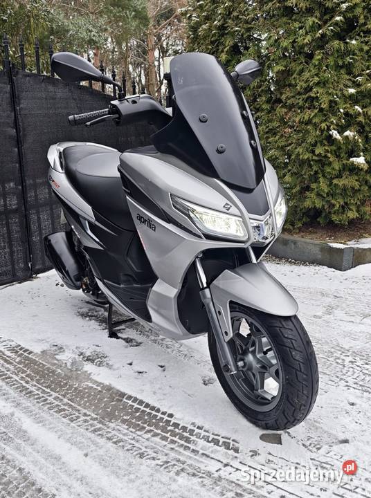 Skuter Aprilia SXR 50cc 2023r FULL LED WTRYSK 4T 9000km