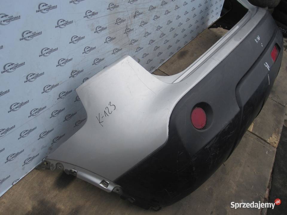 QASHQAI I J10 LIFT 11r zderzak tył