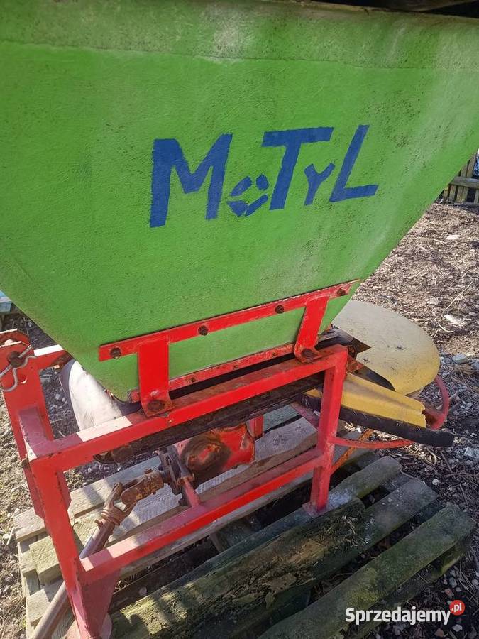 Sprzedam maszyny rolnicze Chebdzie sprzedam