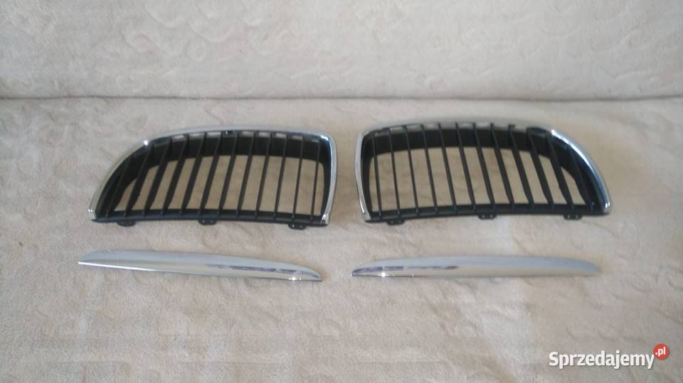 Grill przedni Bmw E90 Stan idealny Oryginal Motoryzacja