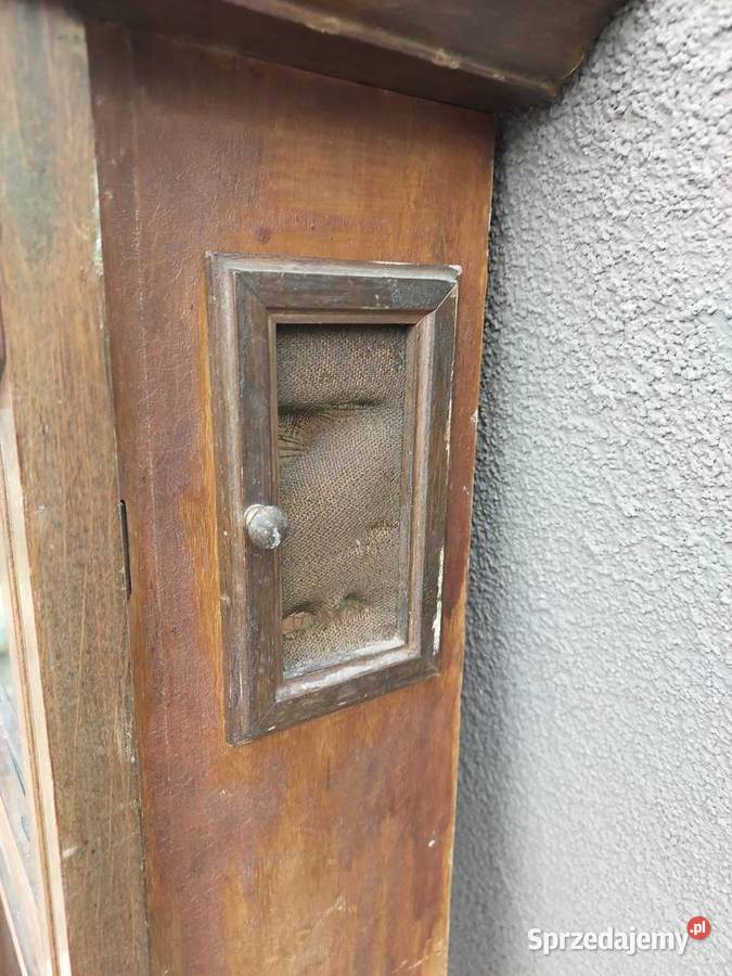 641 Skrzynia obudowa starego zegara szafka Tczew