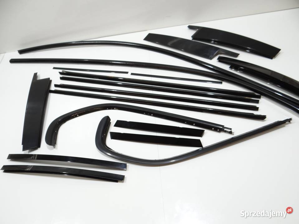 LISTWY DRZWI SHADOW LINE BMW E91 KOMPLET osobowe