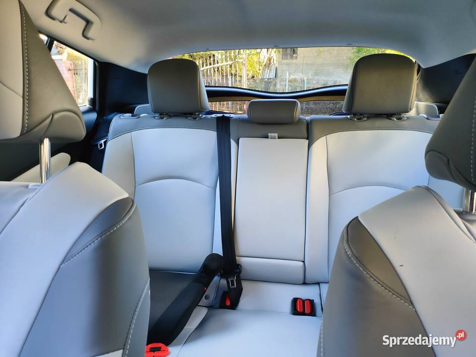 Toyota Prius Plugin 122 5 os Lublin